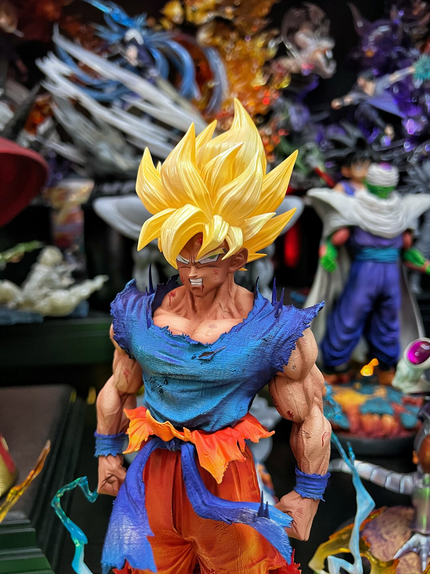 White Hole Studio - SSJ Goku Namek Solo - Image 2