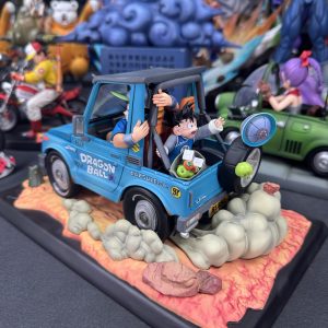 Piccolo Studio - Dragon Ball Goku Family Grocery‑Shopping Truck