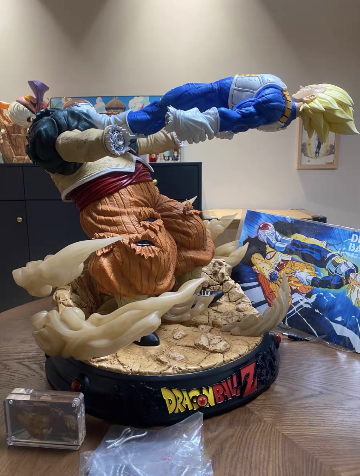 KD Collectibles Studio – Vegeta vs Android 19 – RECASTATUES